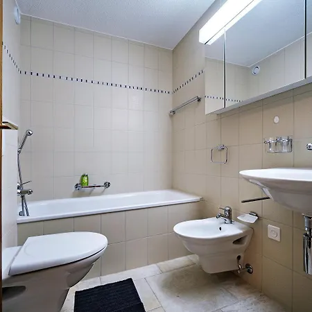 Casa Dschember 10 公寓 阿罗萨