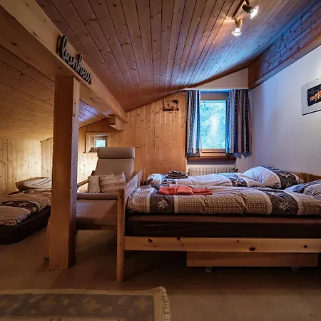 Casa Dschember 10 Daire *