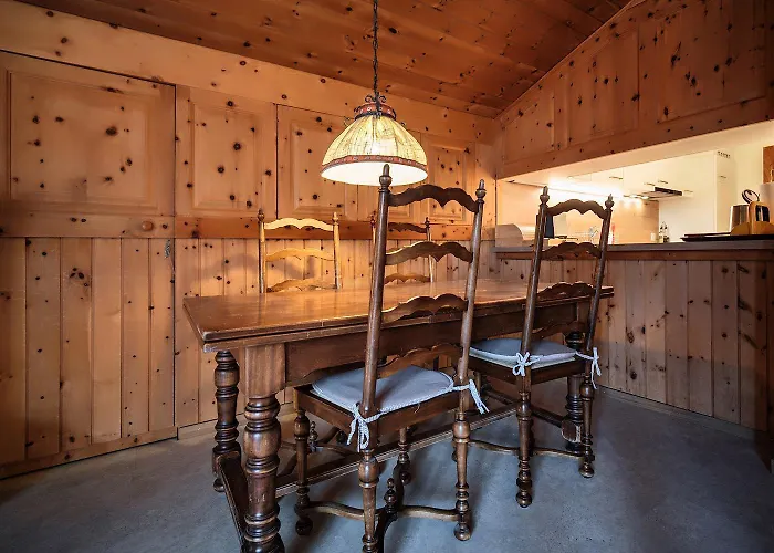 Casa Dschember 10 Daire